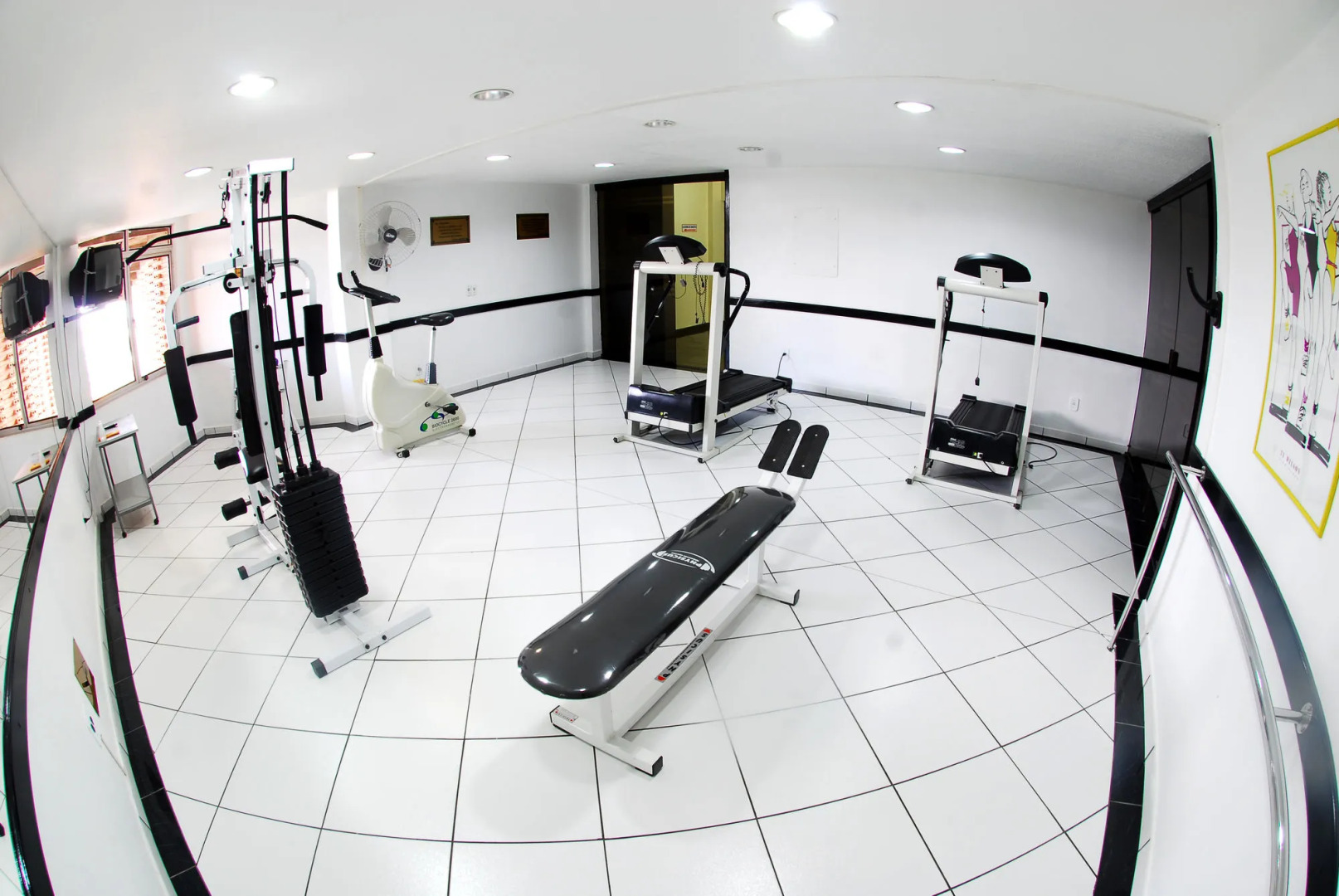 Harbor Querência Hotel