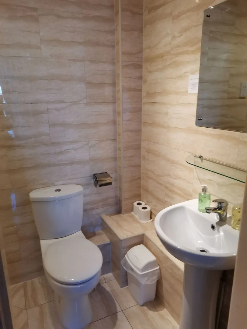 Beech Mount Hotel - Free Parking