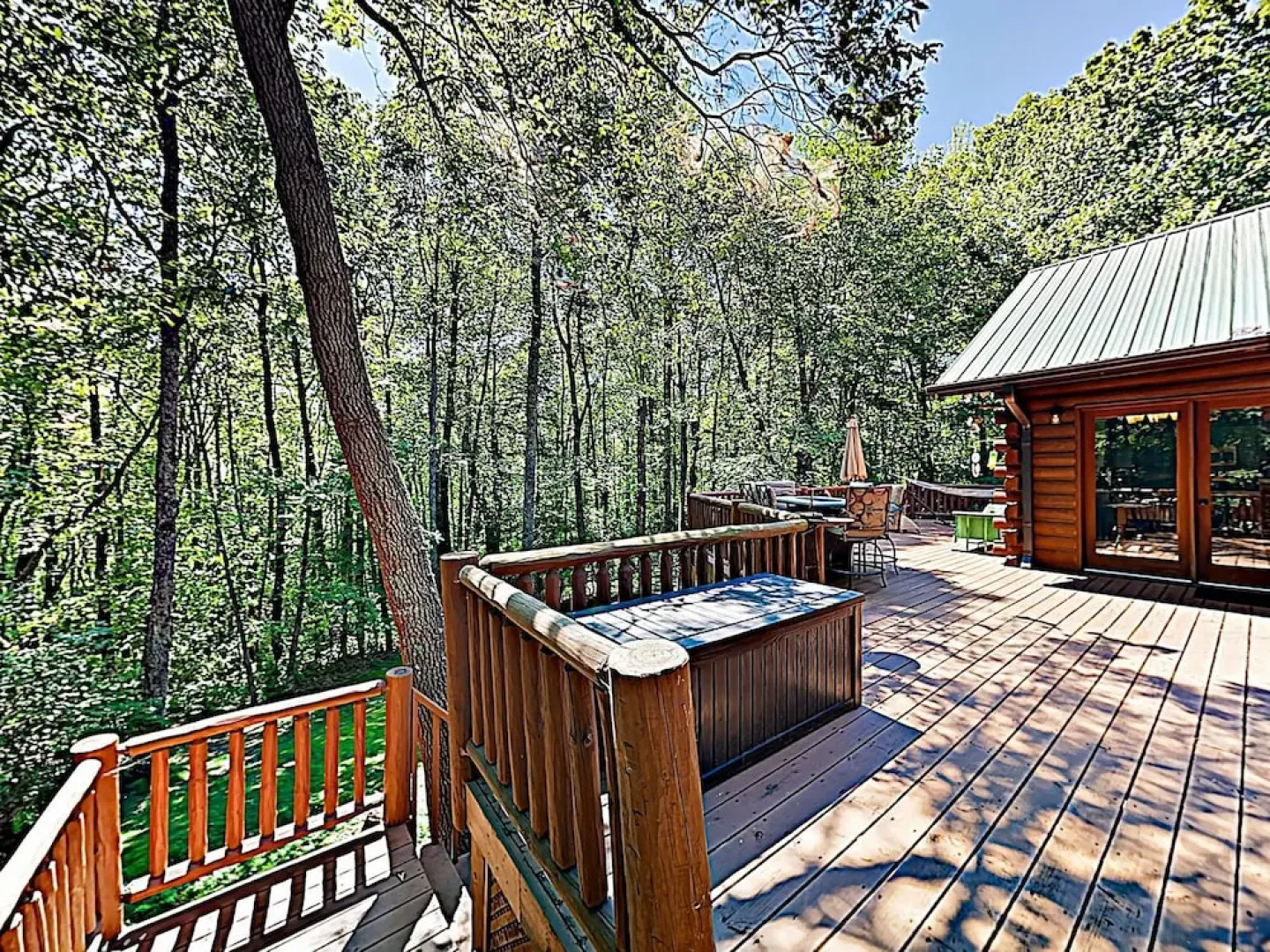 New Listing! Mountain Laurel Lodge W/ Hot Tub 5 Bedroom Home