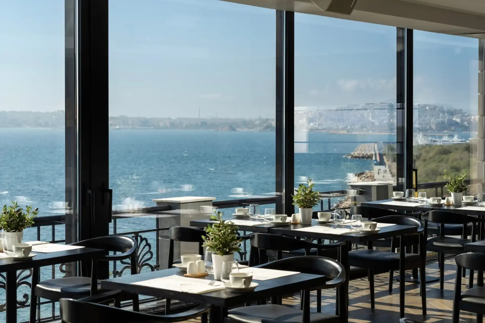 Coral Hotel Athens