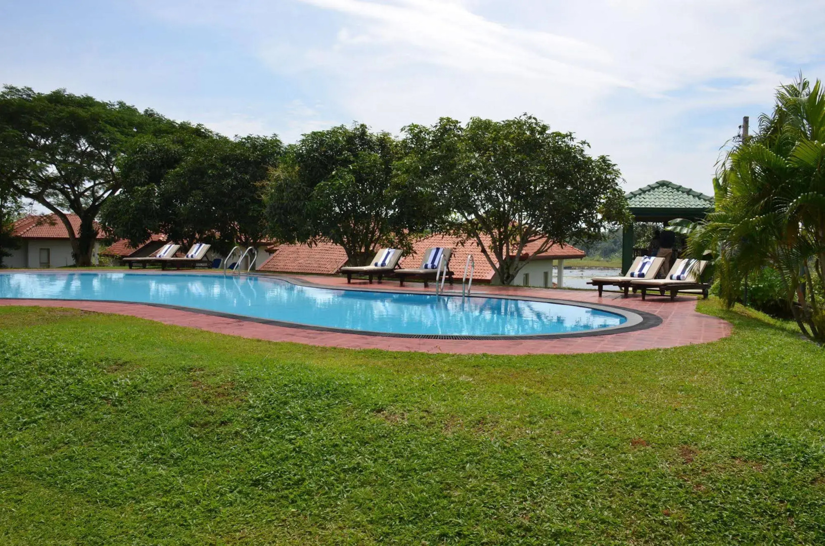 Oriole Boutique Villas