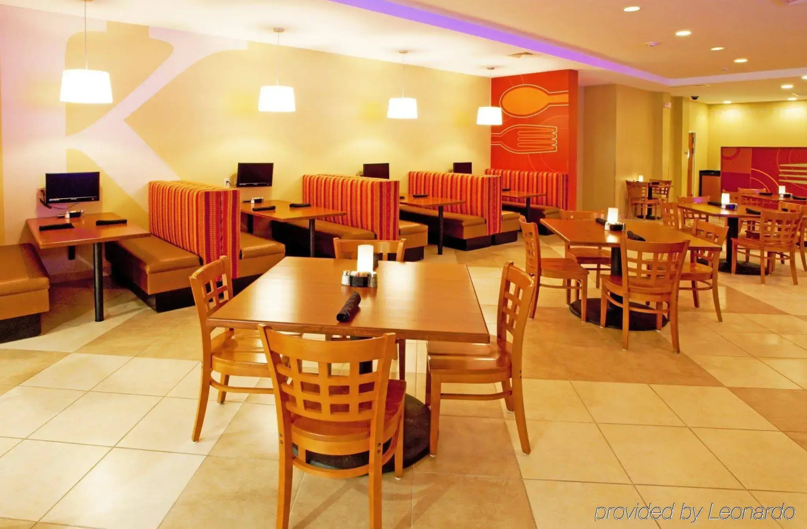 Holiday Inn Winchester Se-Historic Gateway by IHG