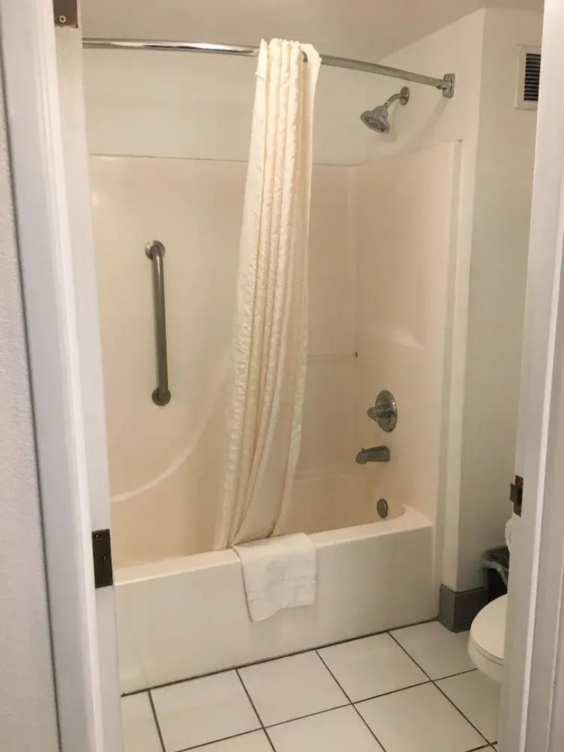 Traveler's Inn Carlin NV near Elko