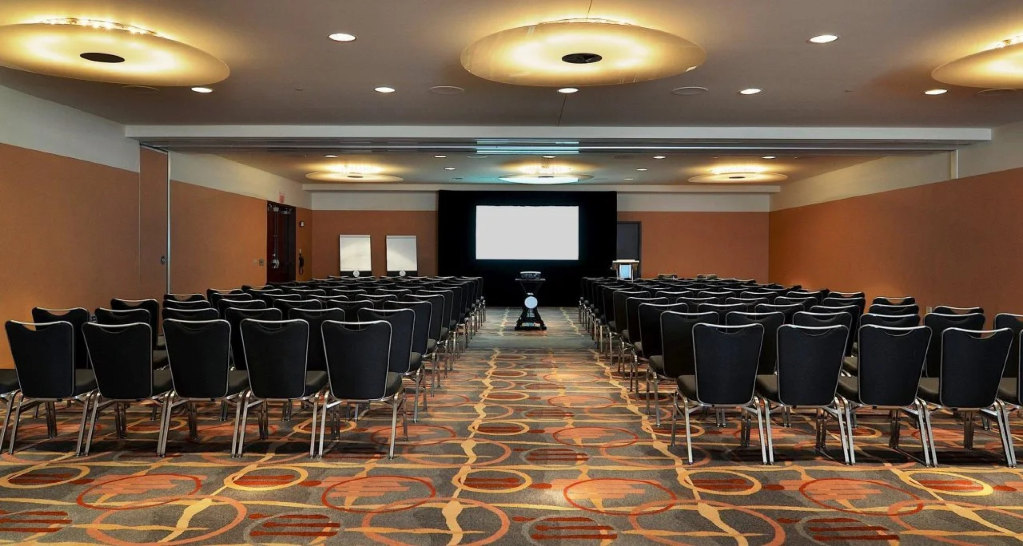 Loews Philadelphia Hotel