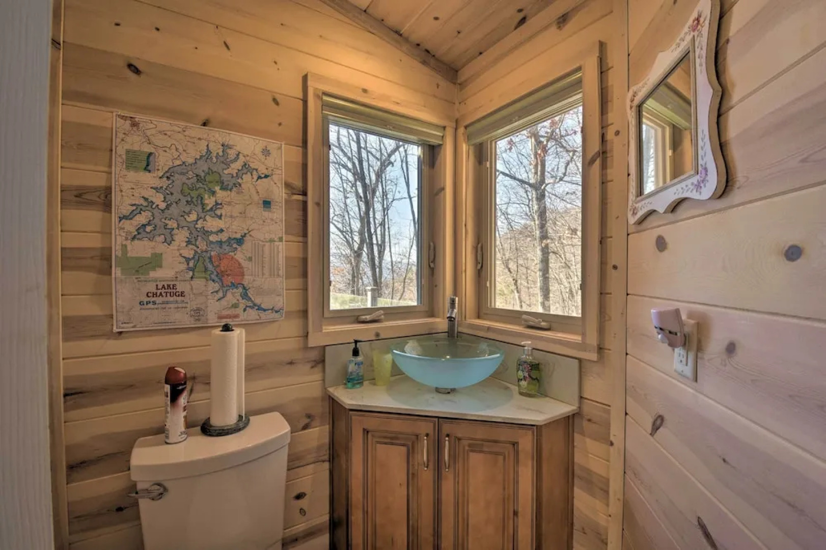 Stunning Mtn Getaway ~ 1 Mi to Lake Chatuge!