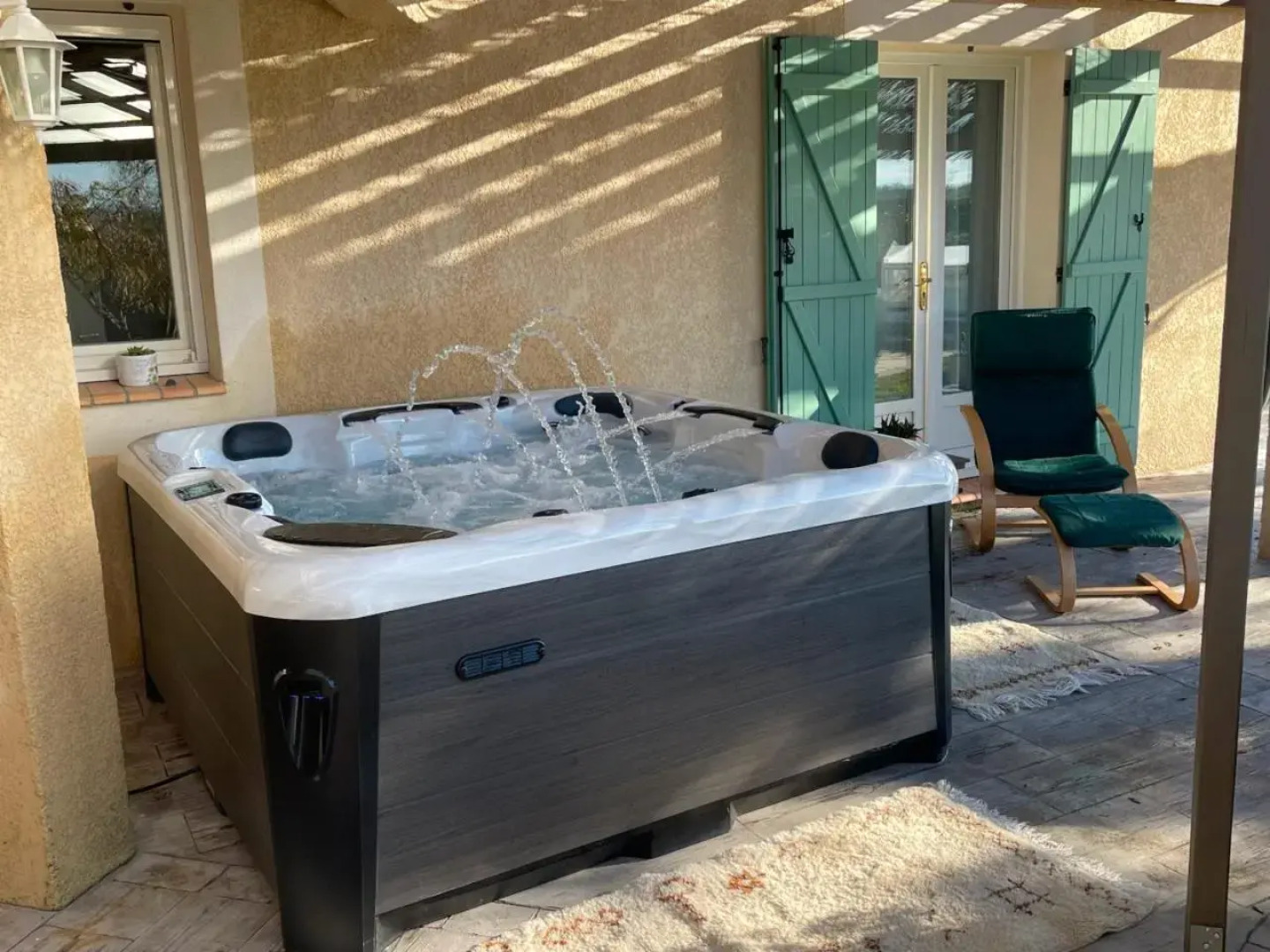 Le Palmier de Mira - Entre Uzege Et Cevennes