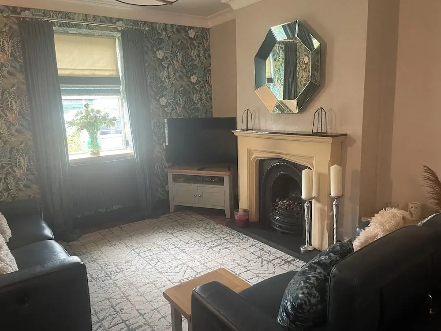 Charming Green Retreat in Idyllic Eccleston