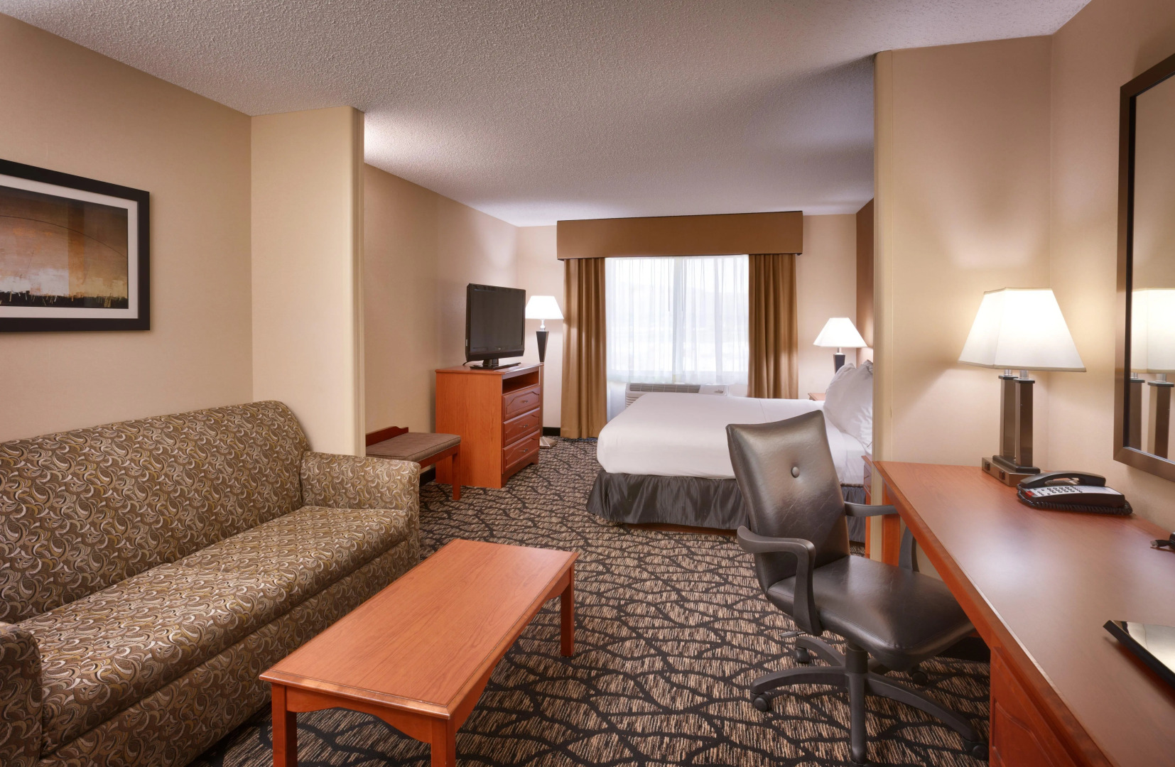 Holiday Inn Express & Suites Grand Junction by IHG