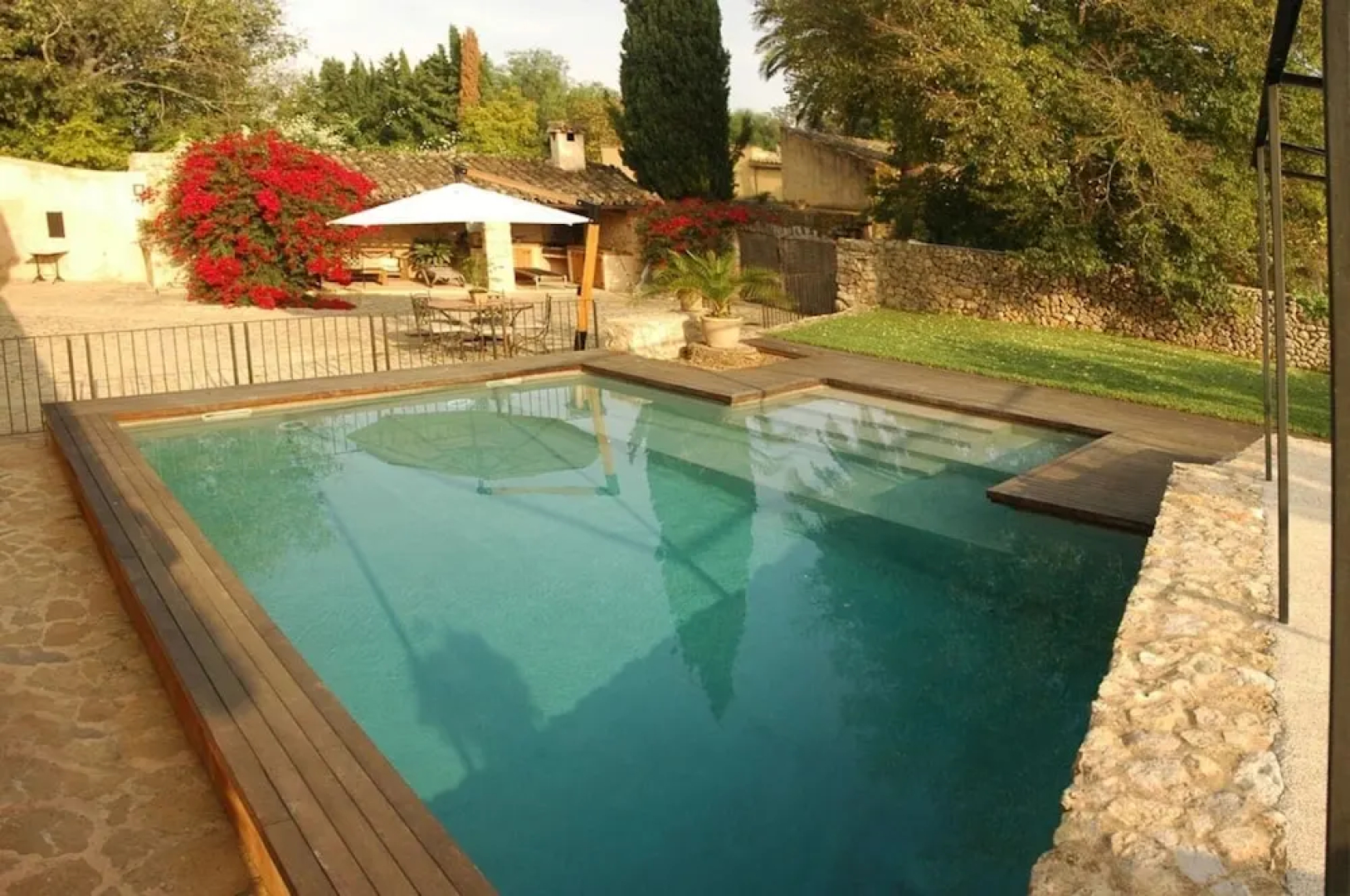 Villa - 3 Bedrooms with Pool and WiFi - 103170