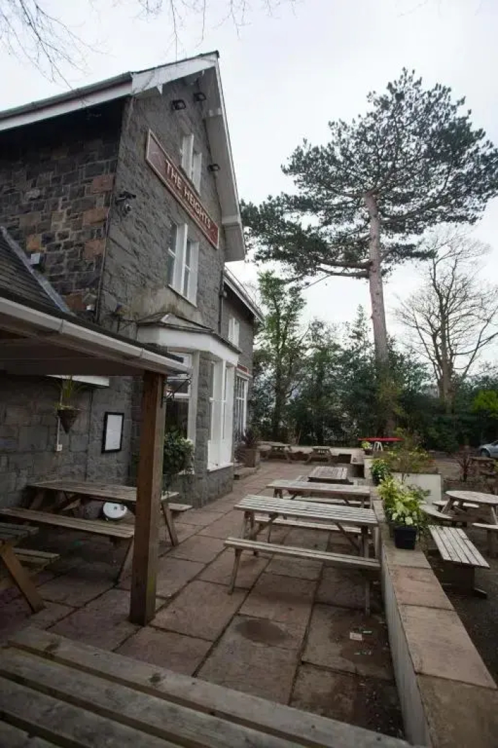 The Heights Bunkhouse