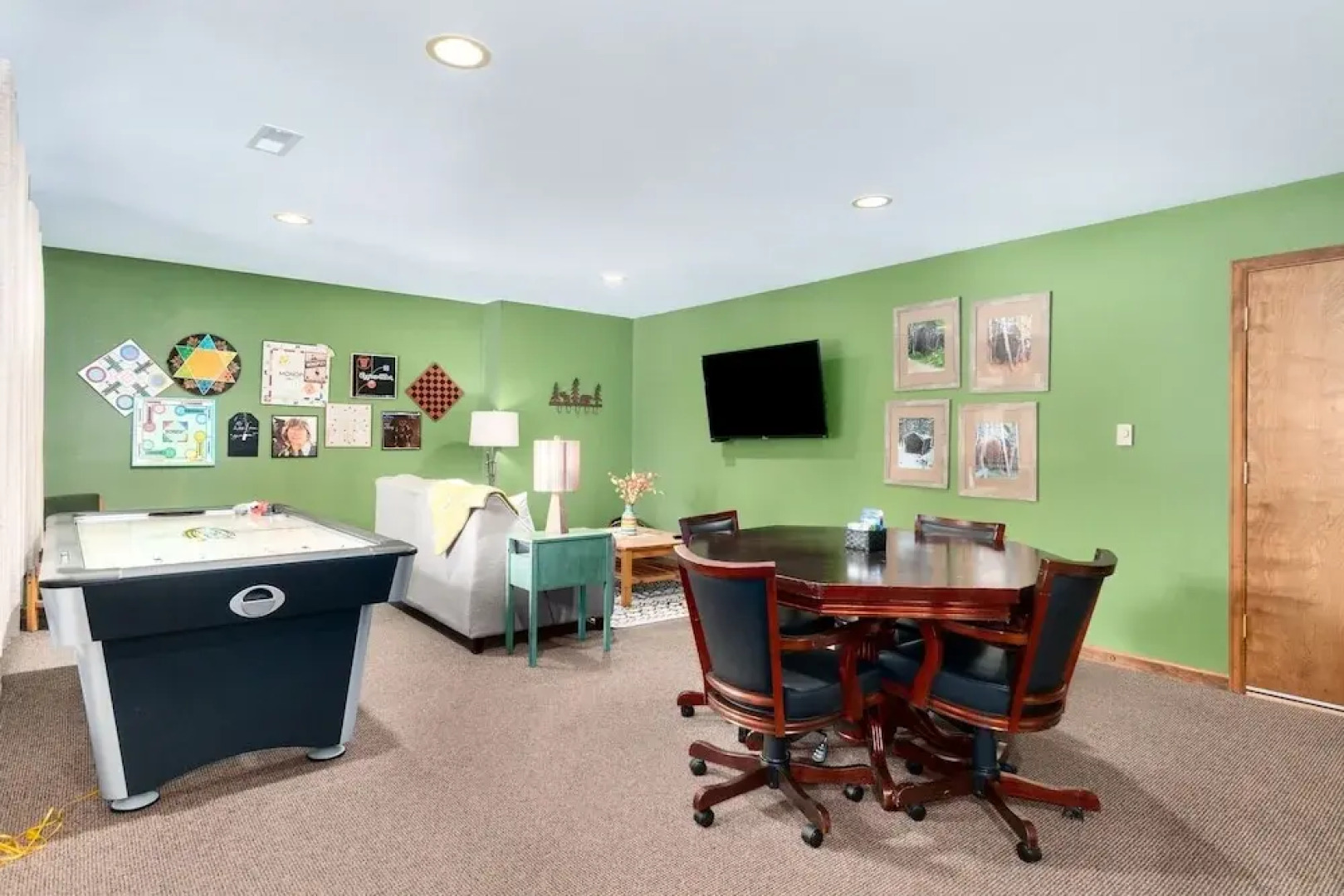 Estes Escape -- Ev #6071 5 Bedroom Home by RedAwning