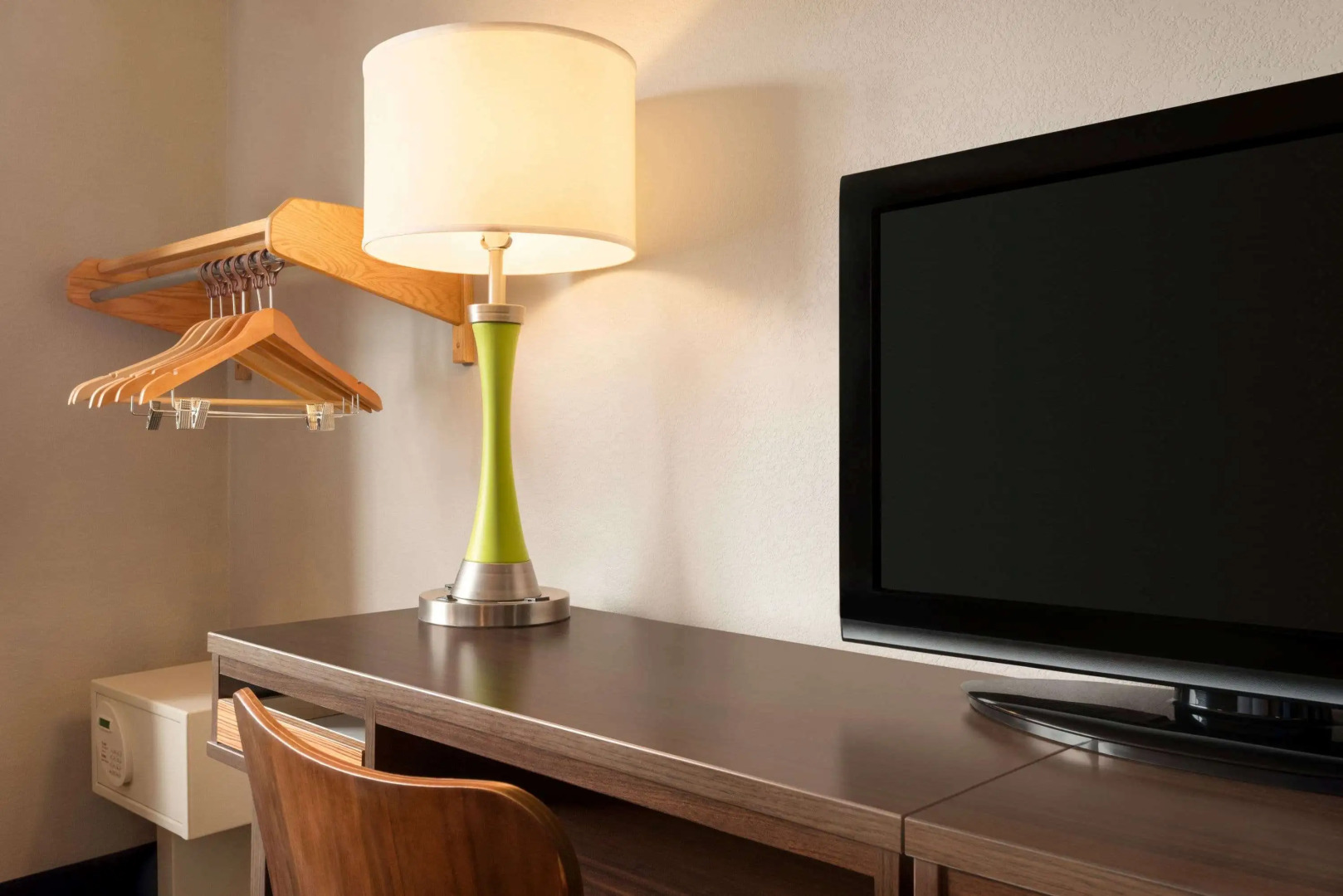 Super 8 by Wyndham Akron S/Green/Uniontown OH