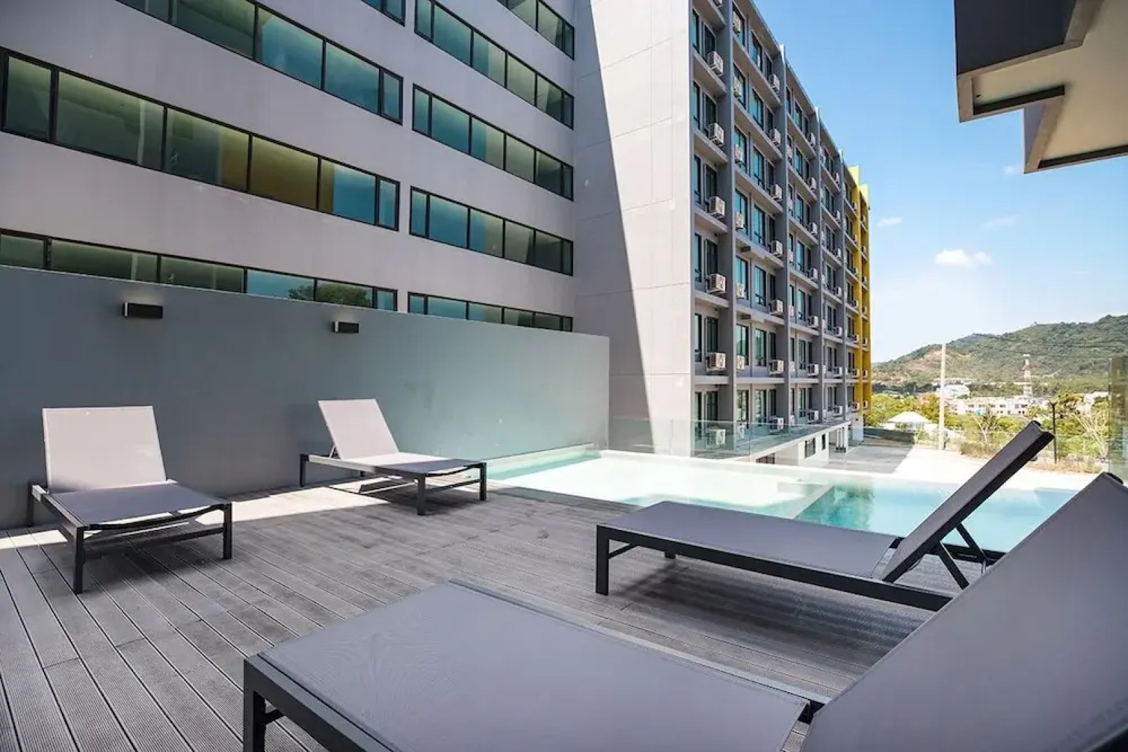 Studio Central Hillview A901