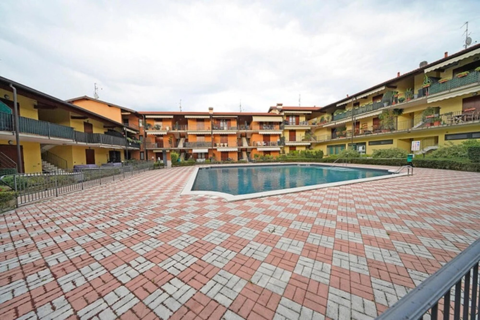 Appartamento Magenta