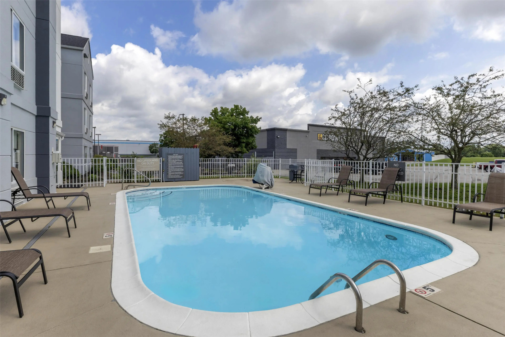 Best Western Louisville South / Shepherdsville