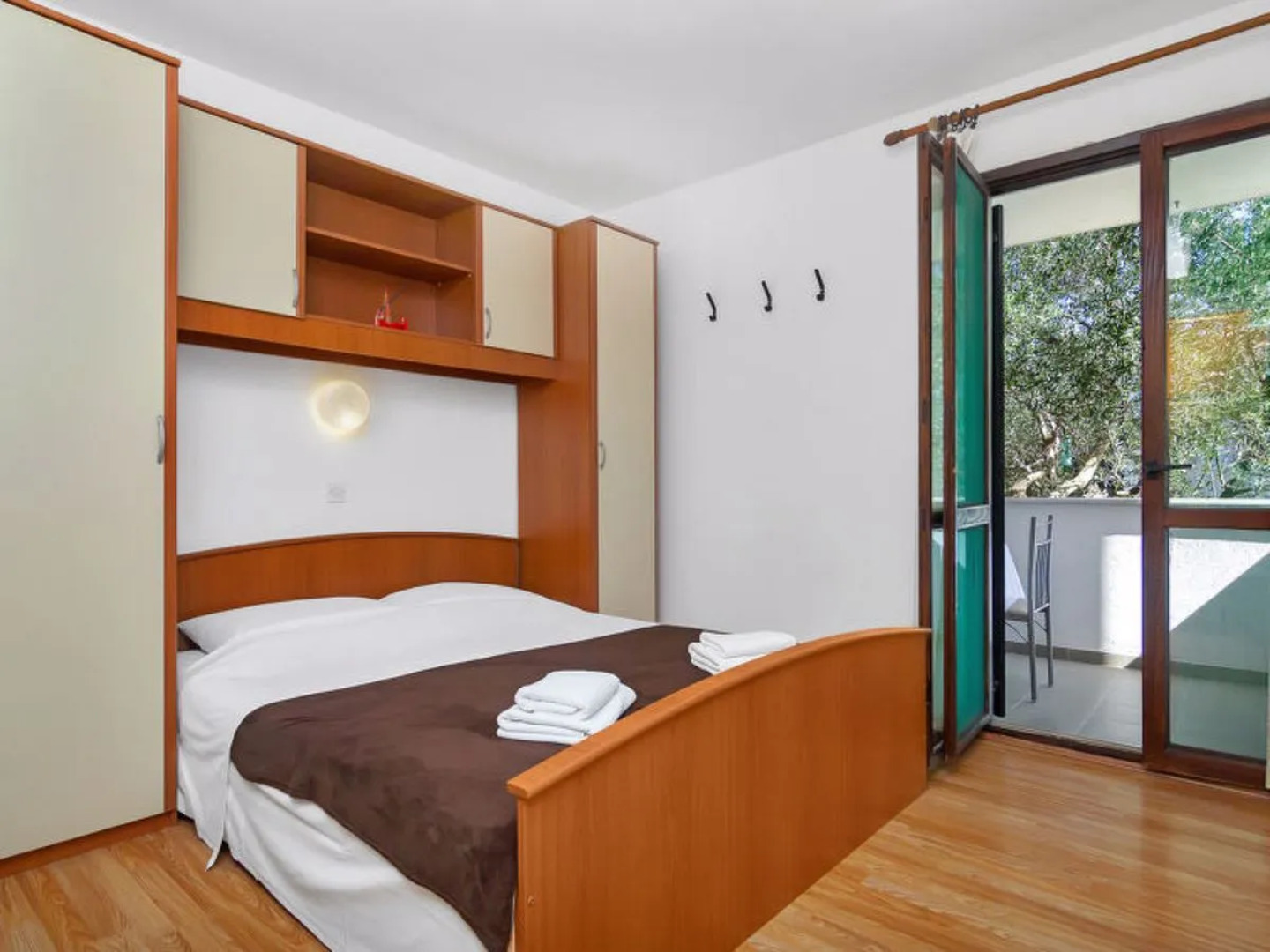 Apartment Cico Hvar/Pokrivenik 19132