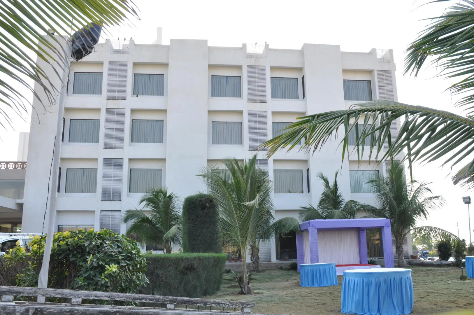 Goverdhan Greens Resort Dwarka