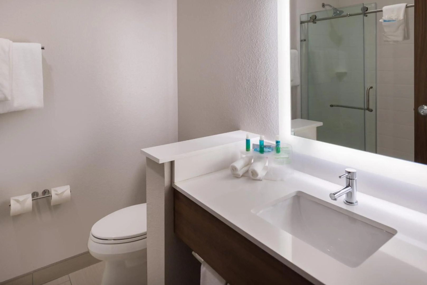 Holiday Inn Express & Suites Fort Worth West by IHG