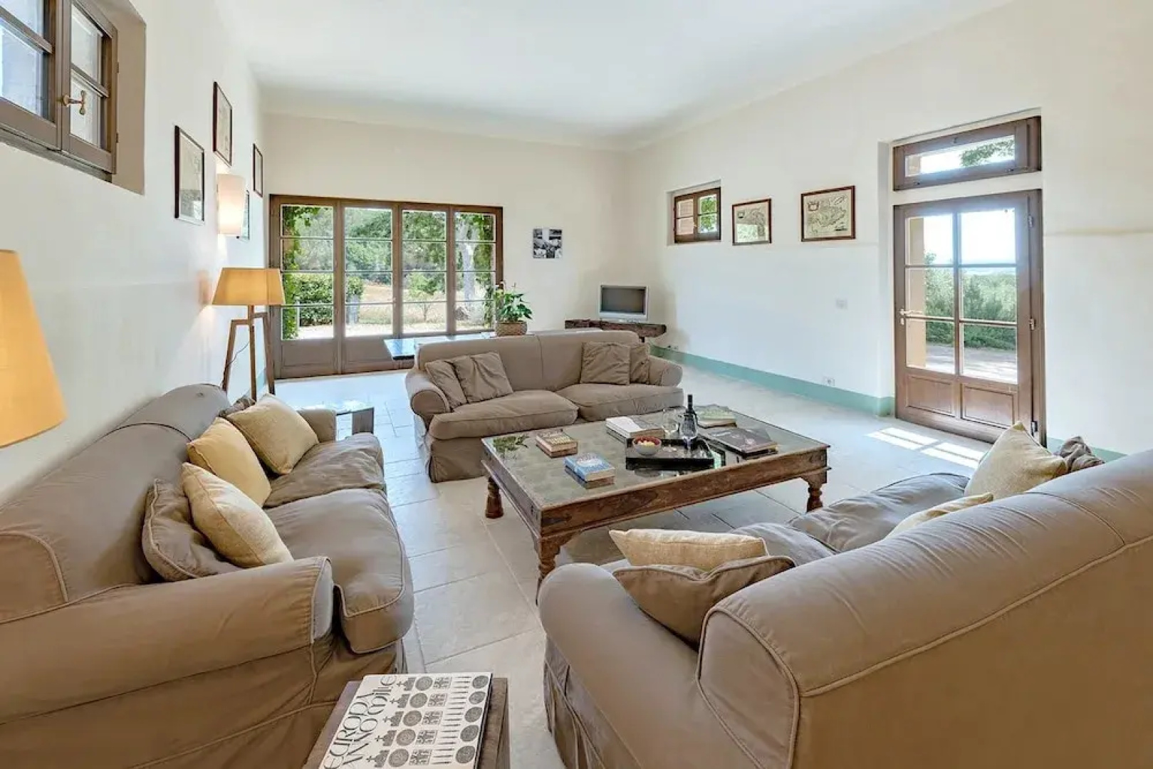 Villa With 8 Bedrooms in Buonconvento, With Private Pool, Furnished Garden and Wifi - 90 km From the Beach