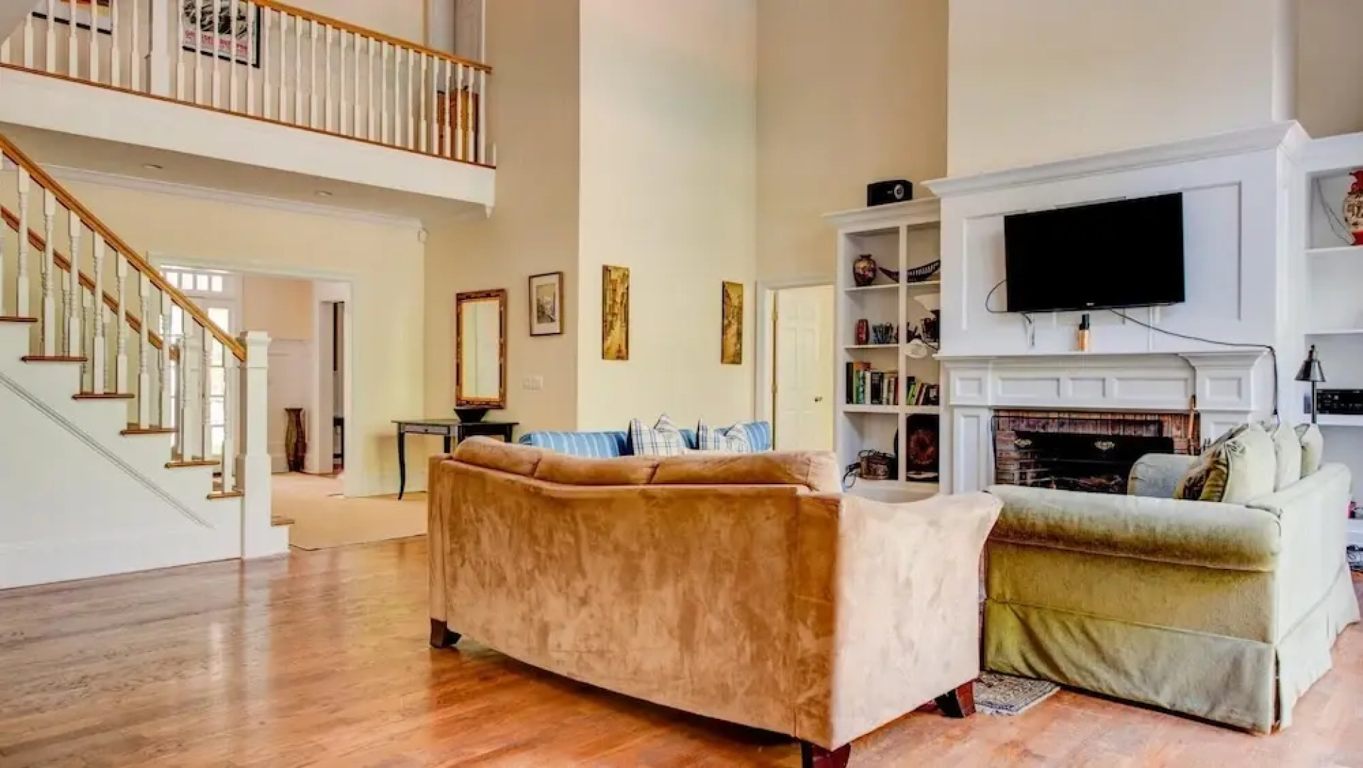 Traditional East Hampton Estate