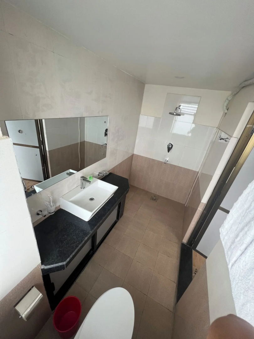 Ratna Giri Resort