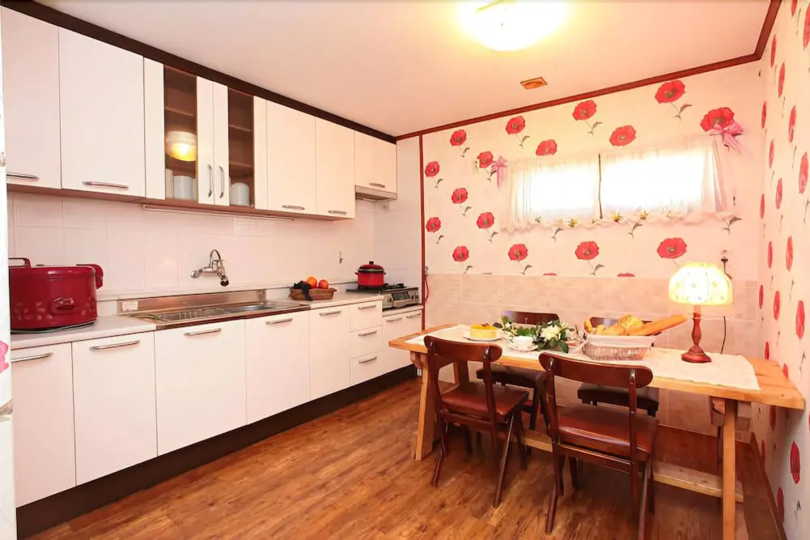 Rainbow Village Pension