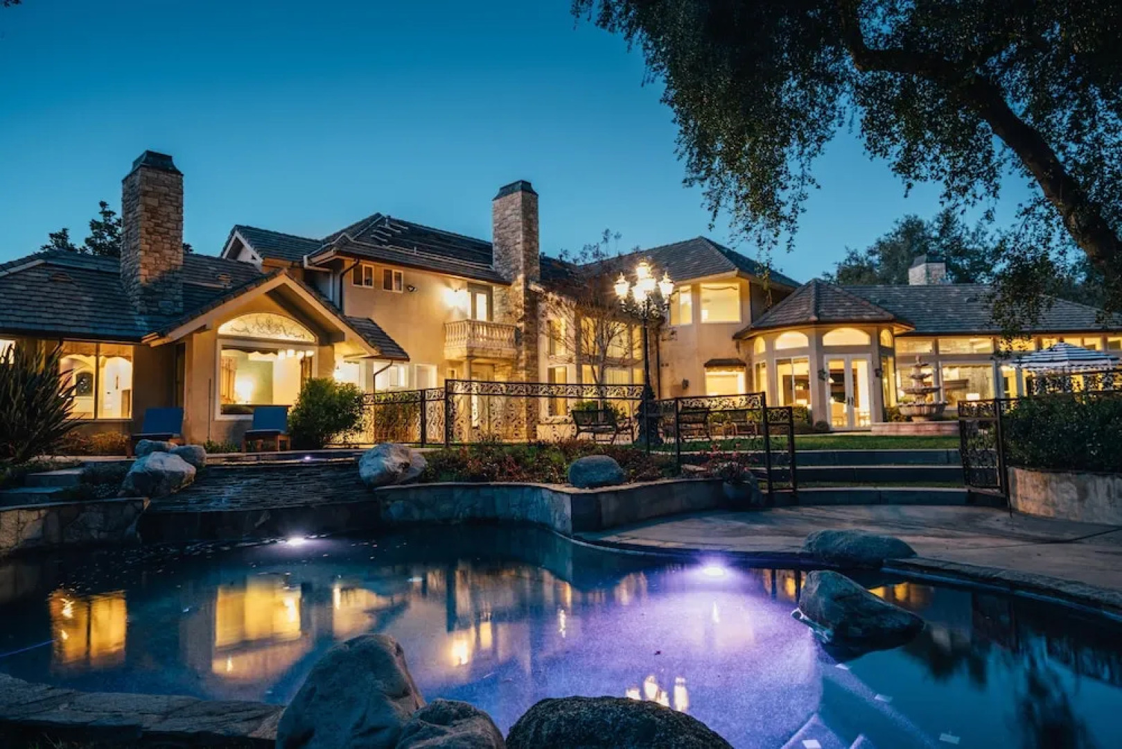 Oak Manor - Callaway