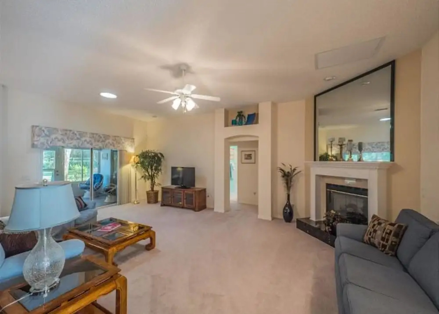 Carolina Court 1311 by White Pelican VR