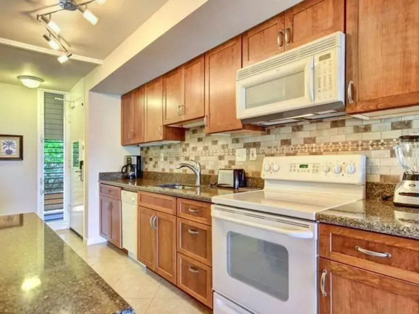 Maui Kaanapali Villas C255 by RedAwning