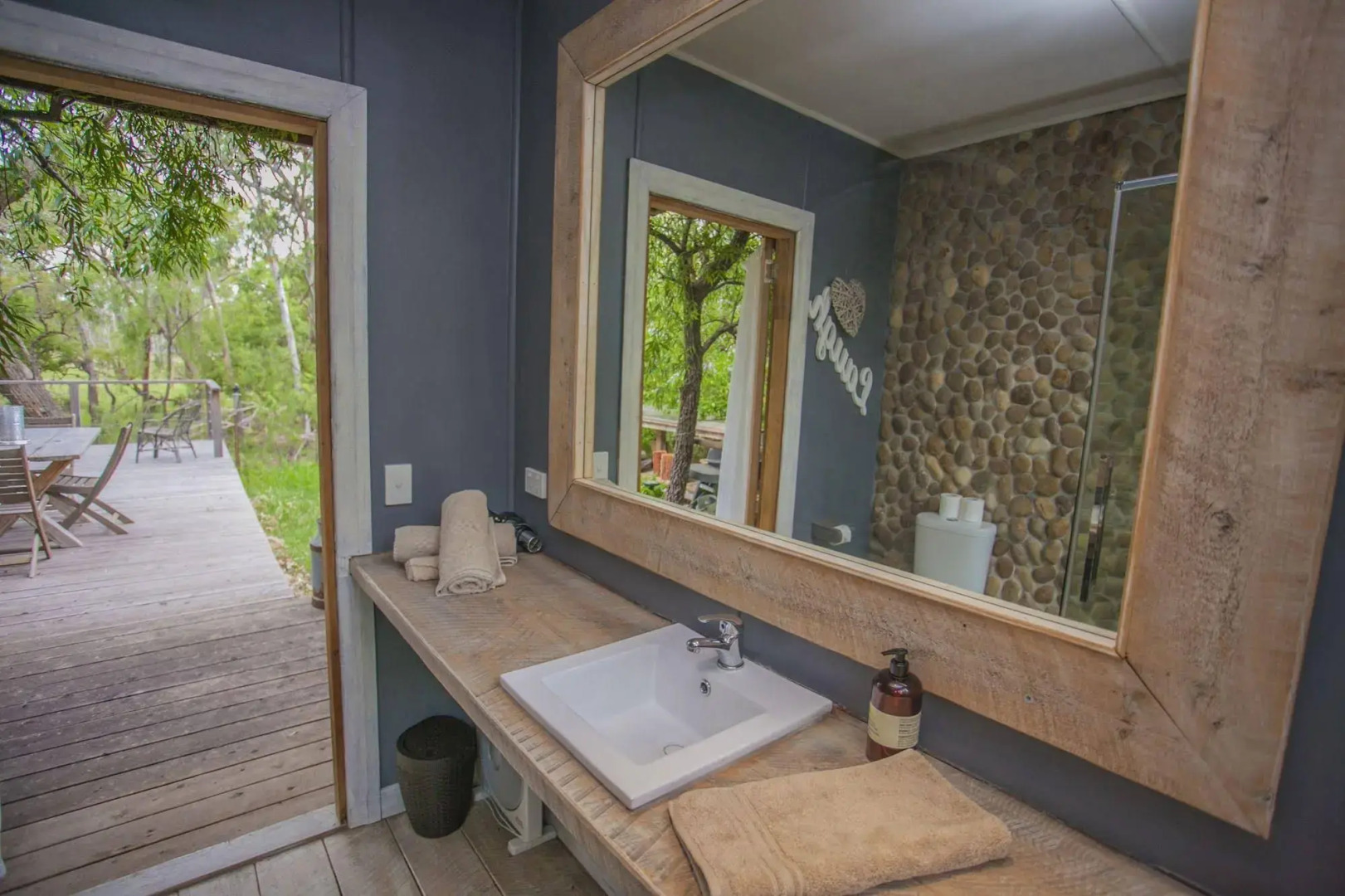 The Laurels of Chinchilla