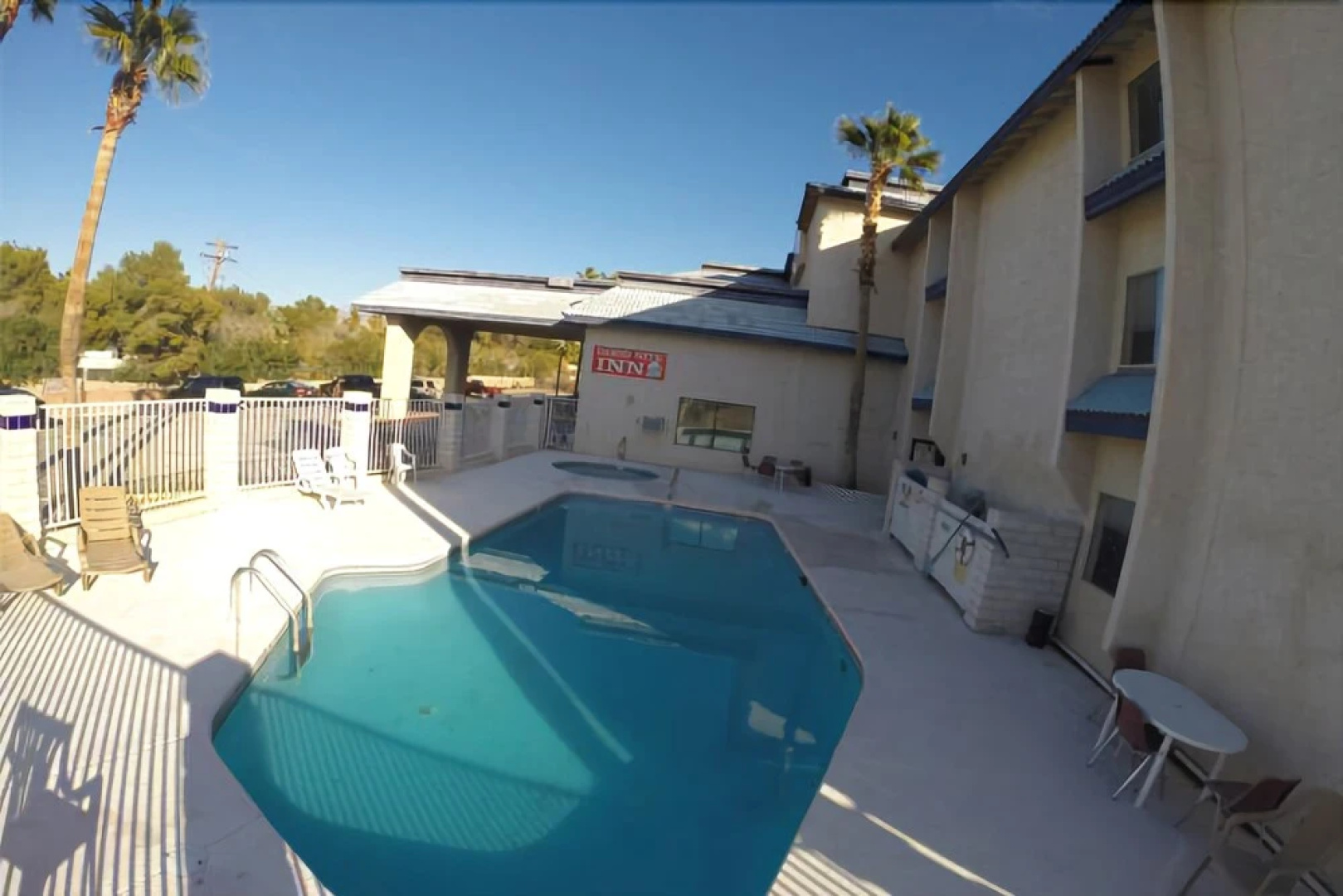 Goodnite Inn and Suites of Bullhead City
