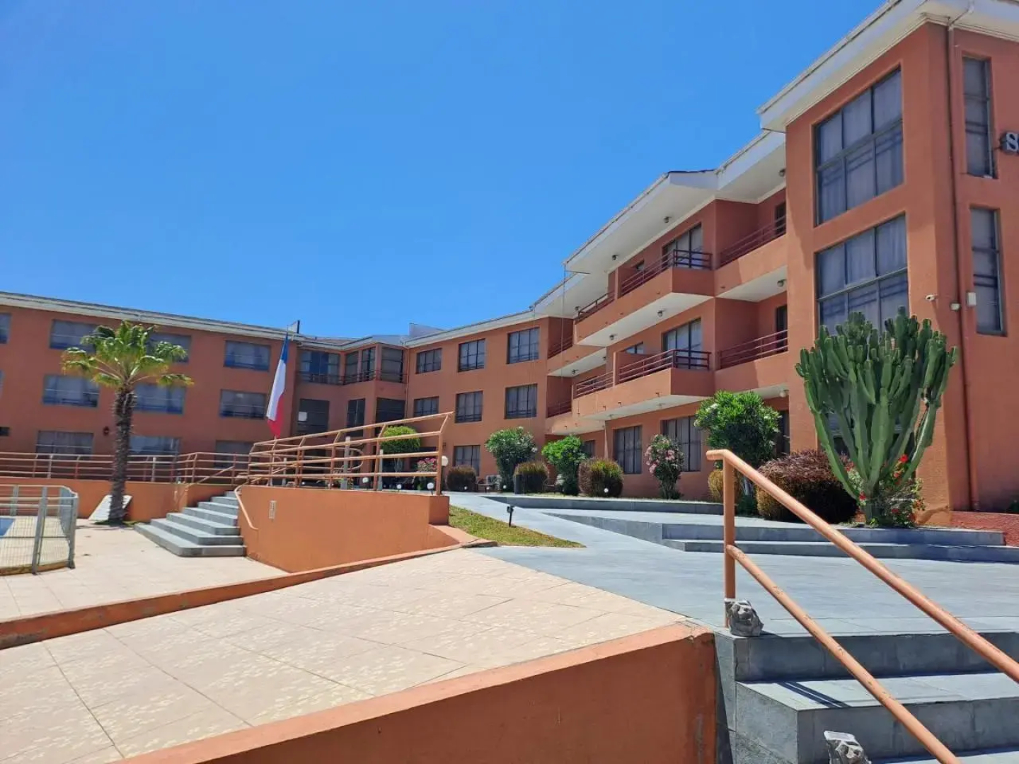 Hotel Solaris