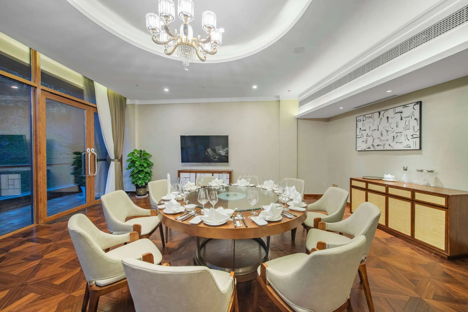 Howard Johnson By Wyndham Lake Serenity Hotel Neijiang