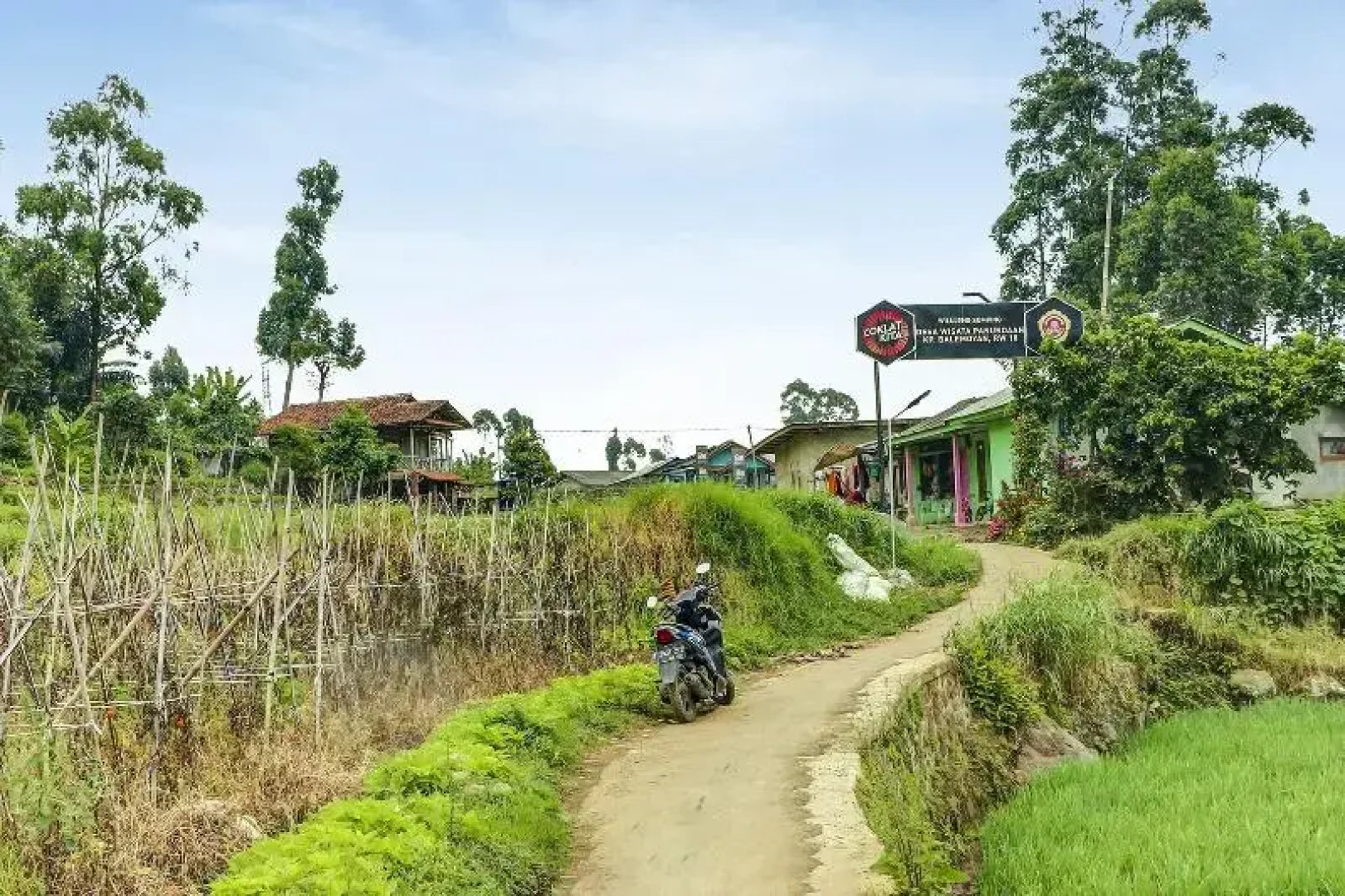 OYO Homes90991Eco Tourism Desa Panundaan Ciwidey 2