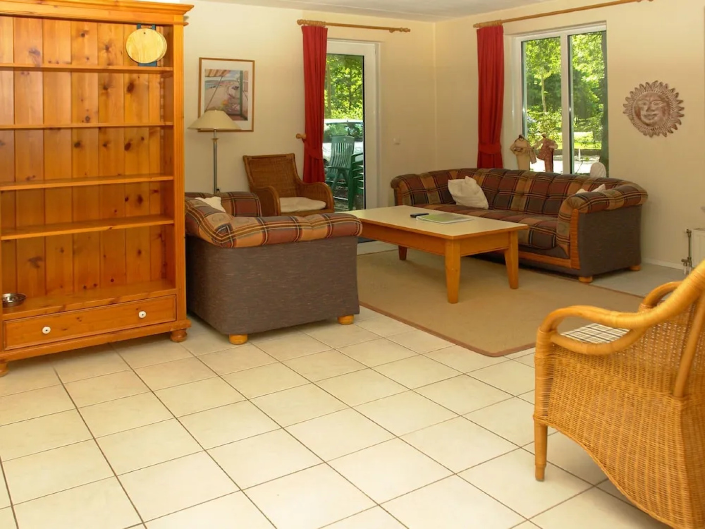 Spacious Holiday Home With Wifi, 20 km. From Assen