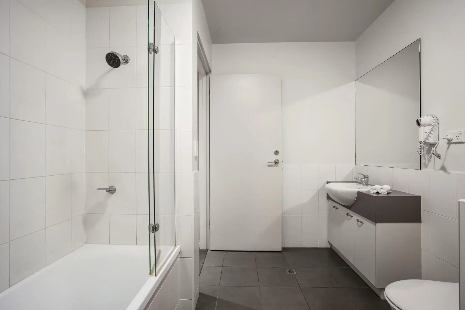 Spinifex Motel & Serviced Apartments