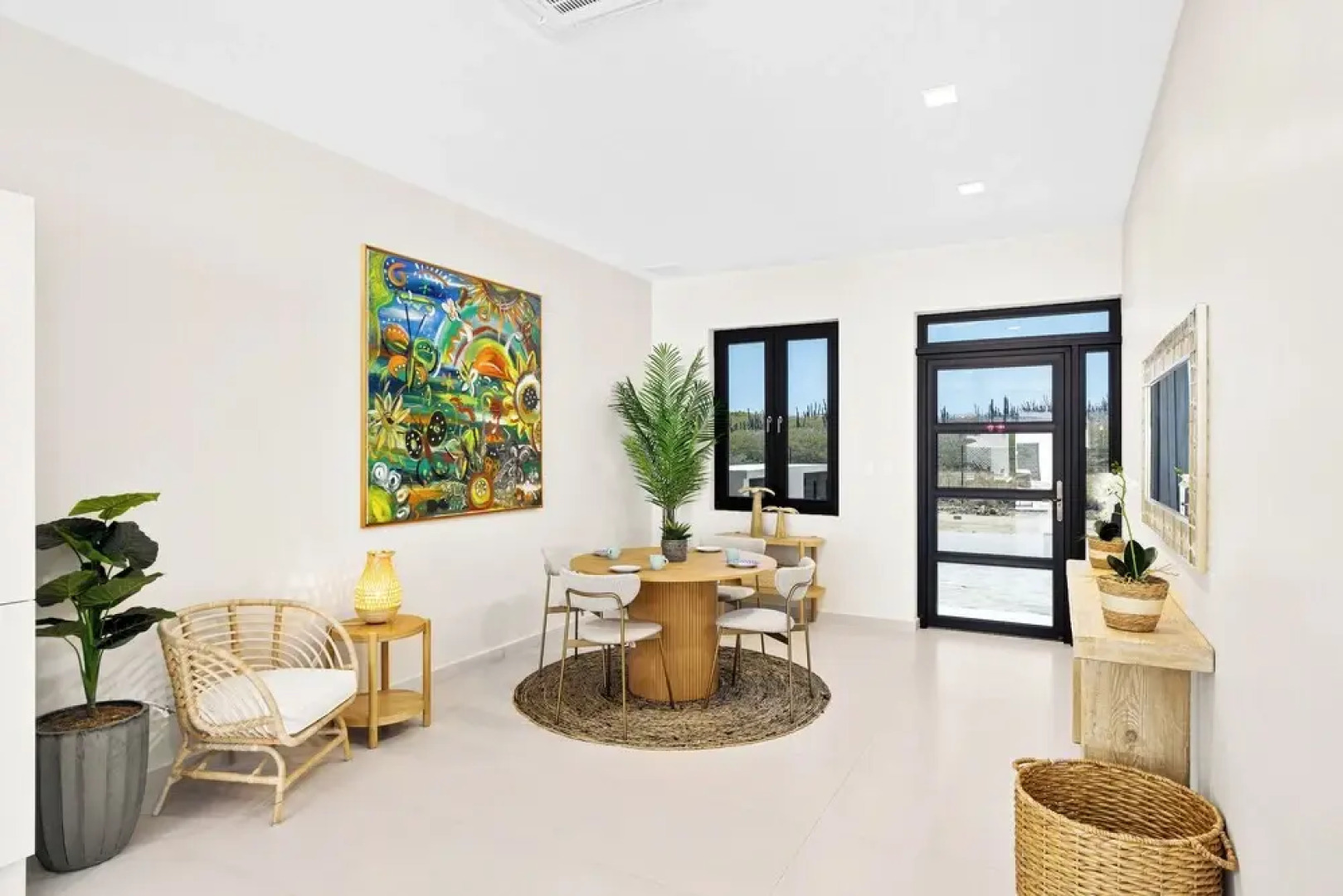 Catalina Residence Apt 3 - L.g. Smith Boulevard 546-j