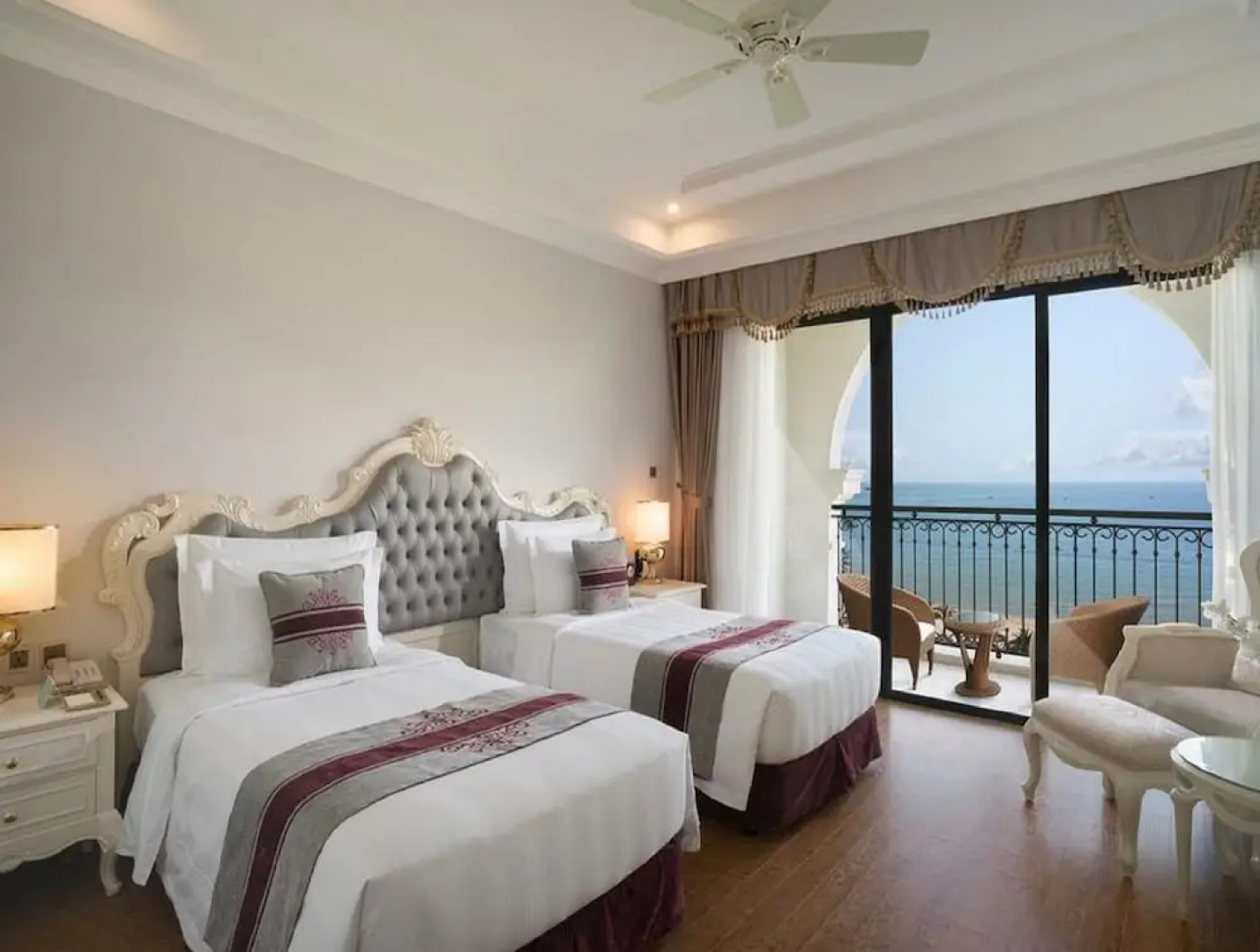 Отель Wyndham Grand Phu Quoc
