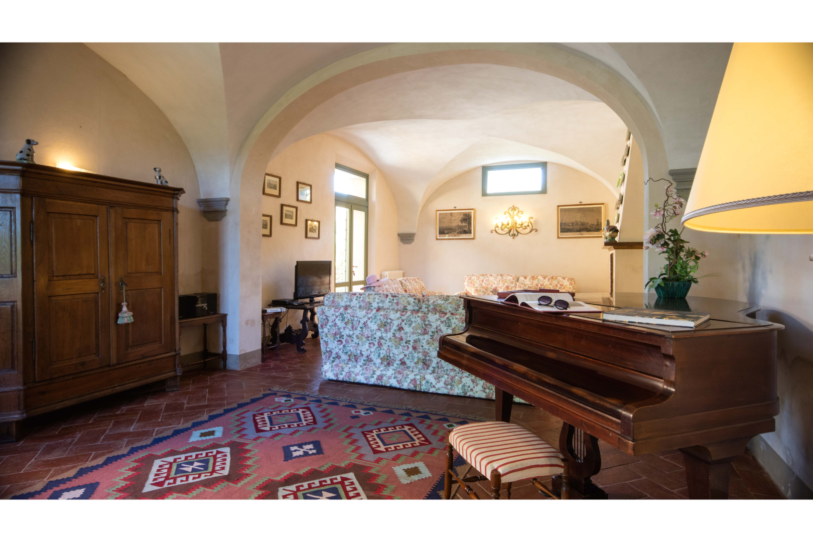 Villa Giunone with pool