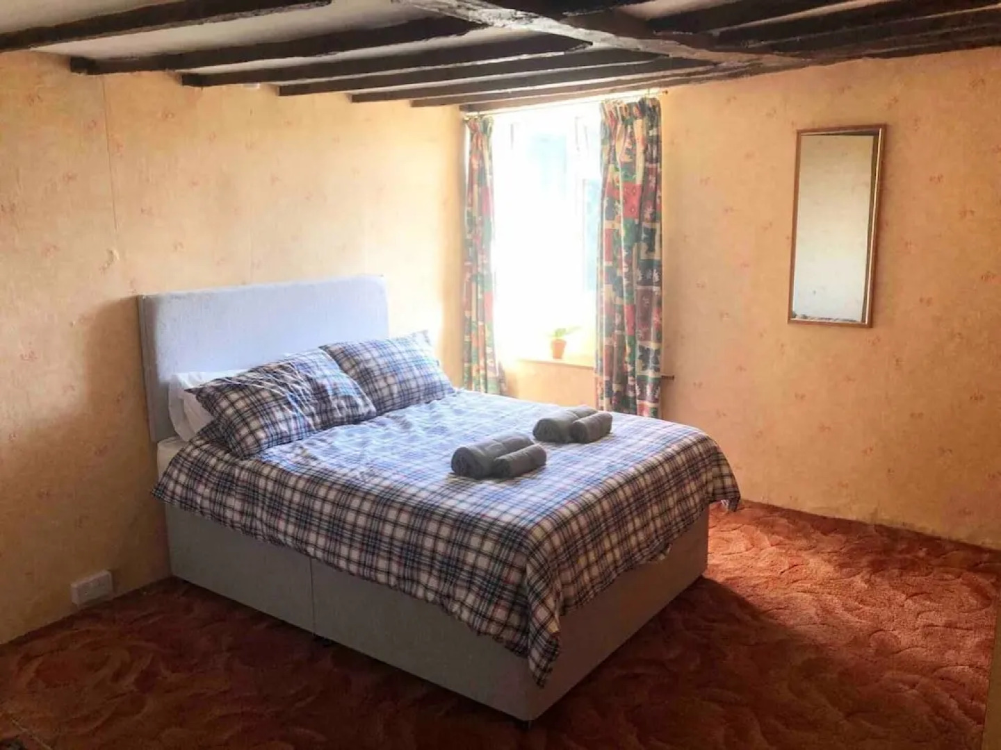 Characteristic 5-bed House on the Edge of Dartmoor