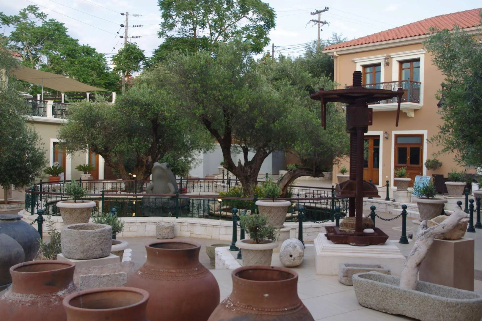 Balhambra Suites - Adults Only