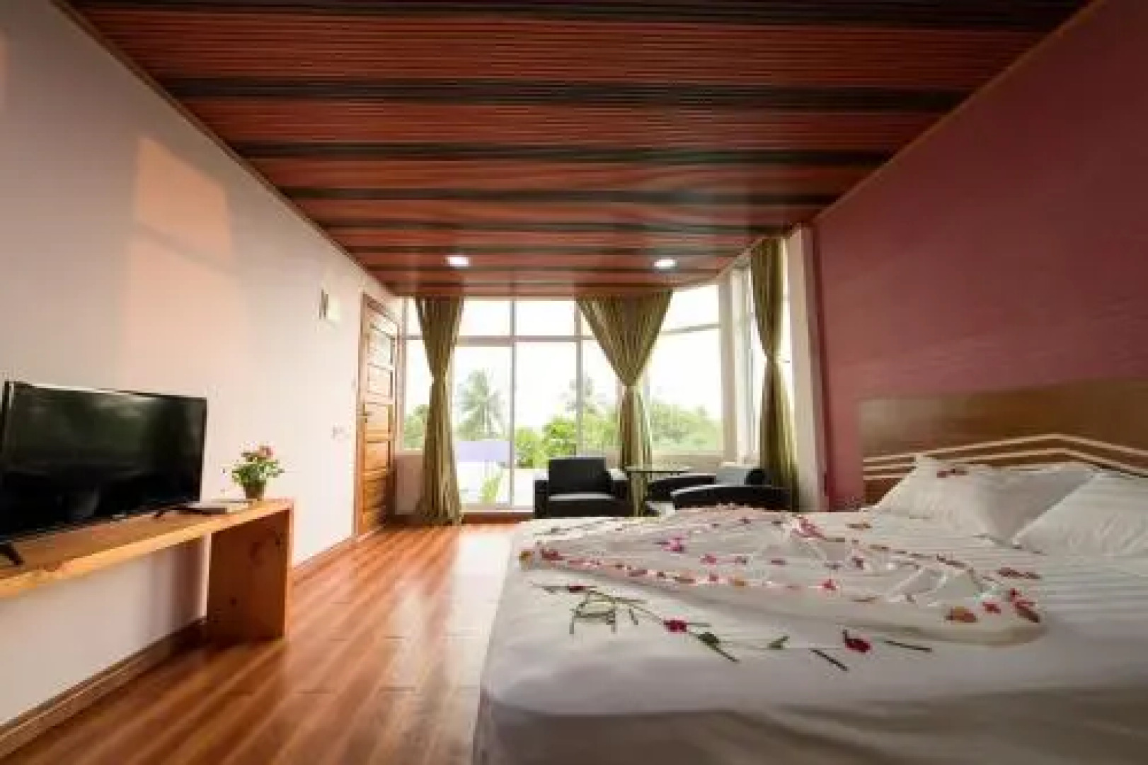 Отель Sunset Stay Maldives 