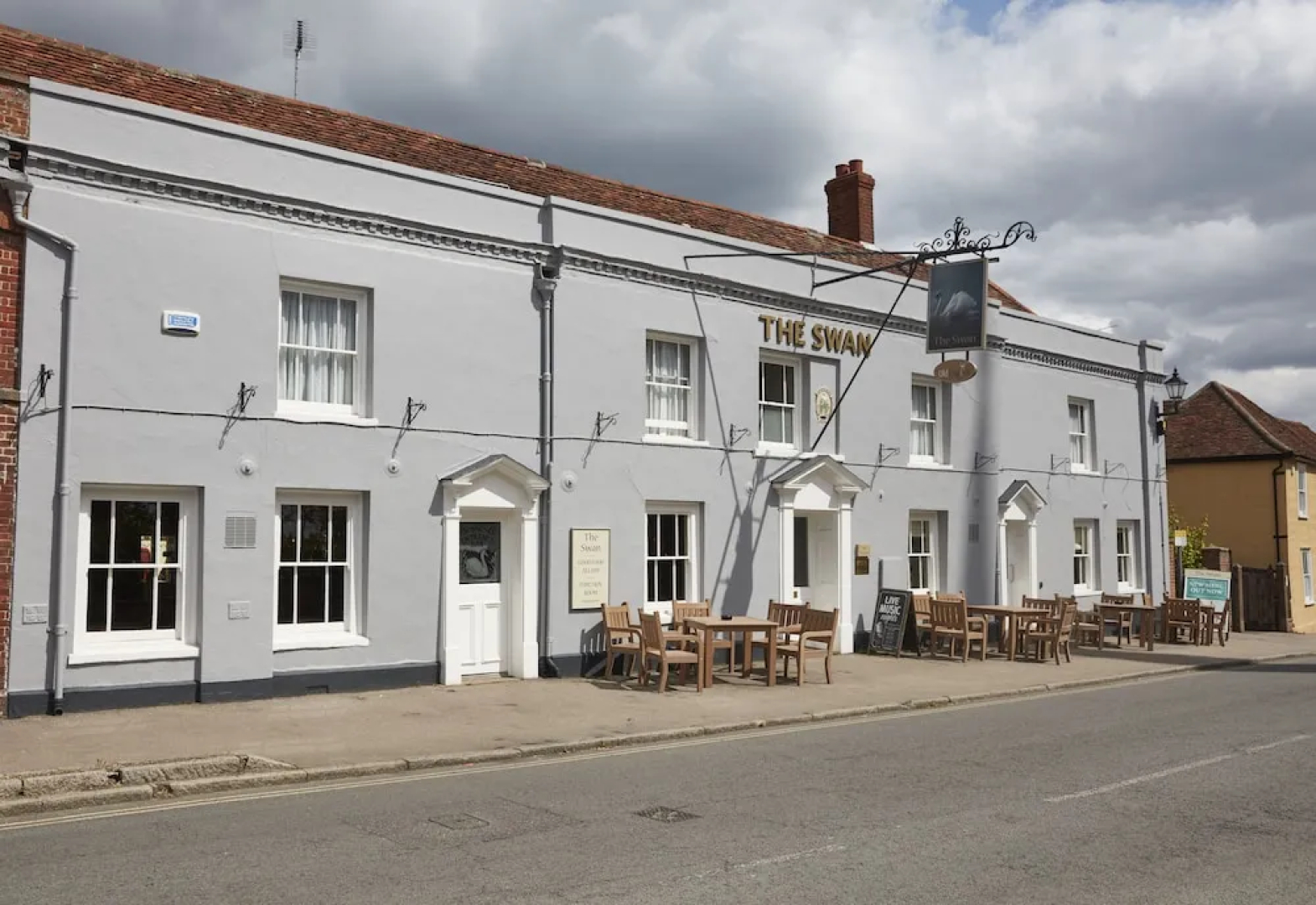 Swan Hotel Thaxted by Greene King Inns