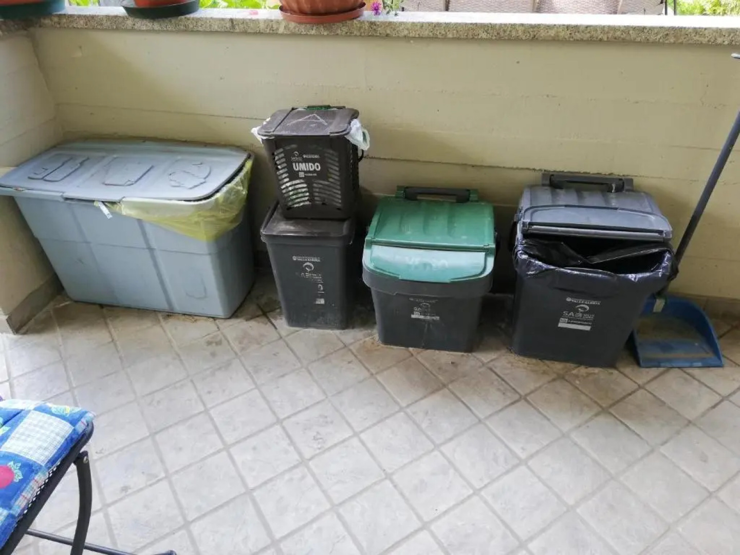 B&B Villa Rosella Appartamento completo di camera matrimoniale e 2 letti singoli