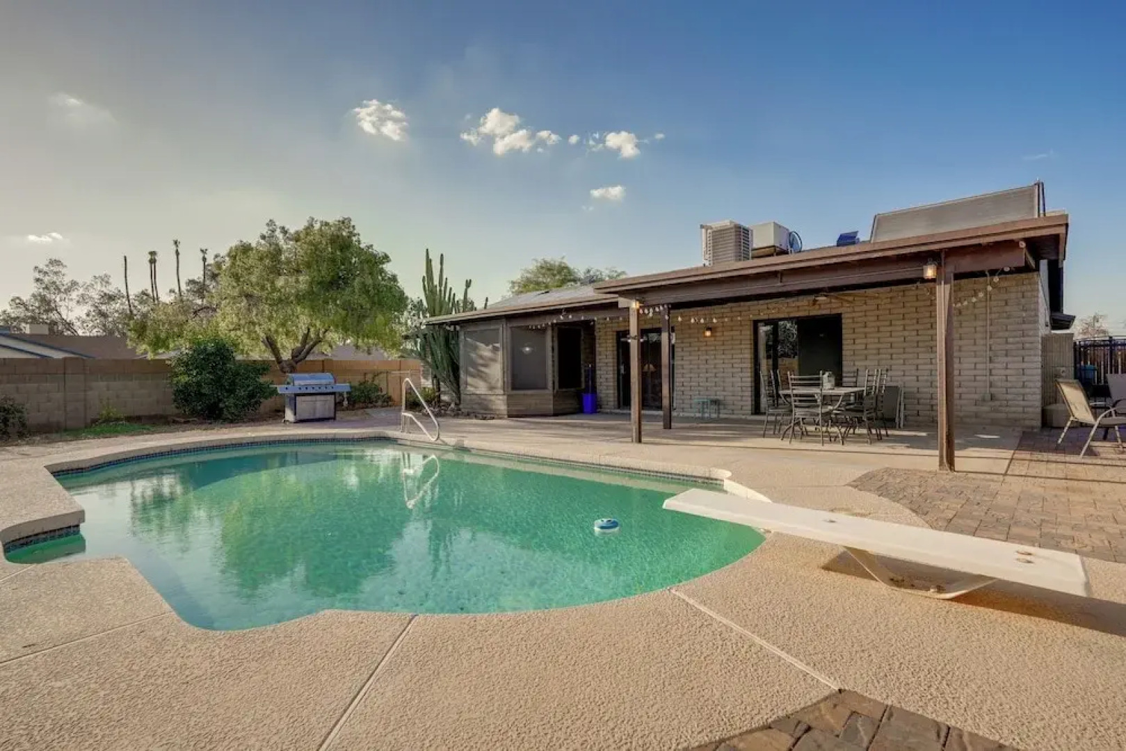 5 Mi to Asu: Tempe Home w/ Heated Pool & Fire Pit