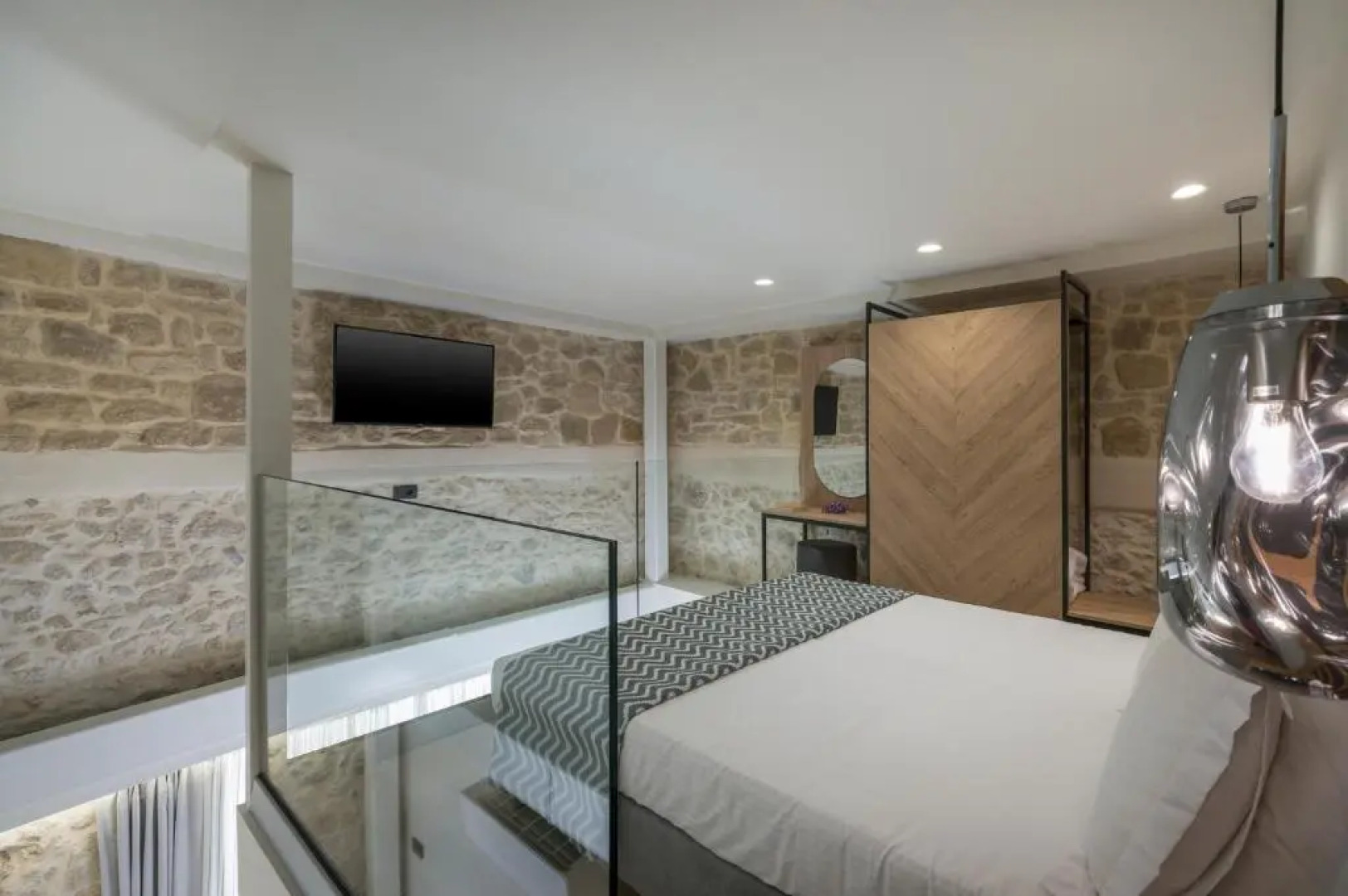 Casa D'Irene Deluxe Hotel