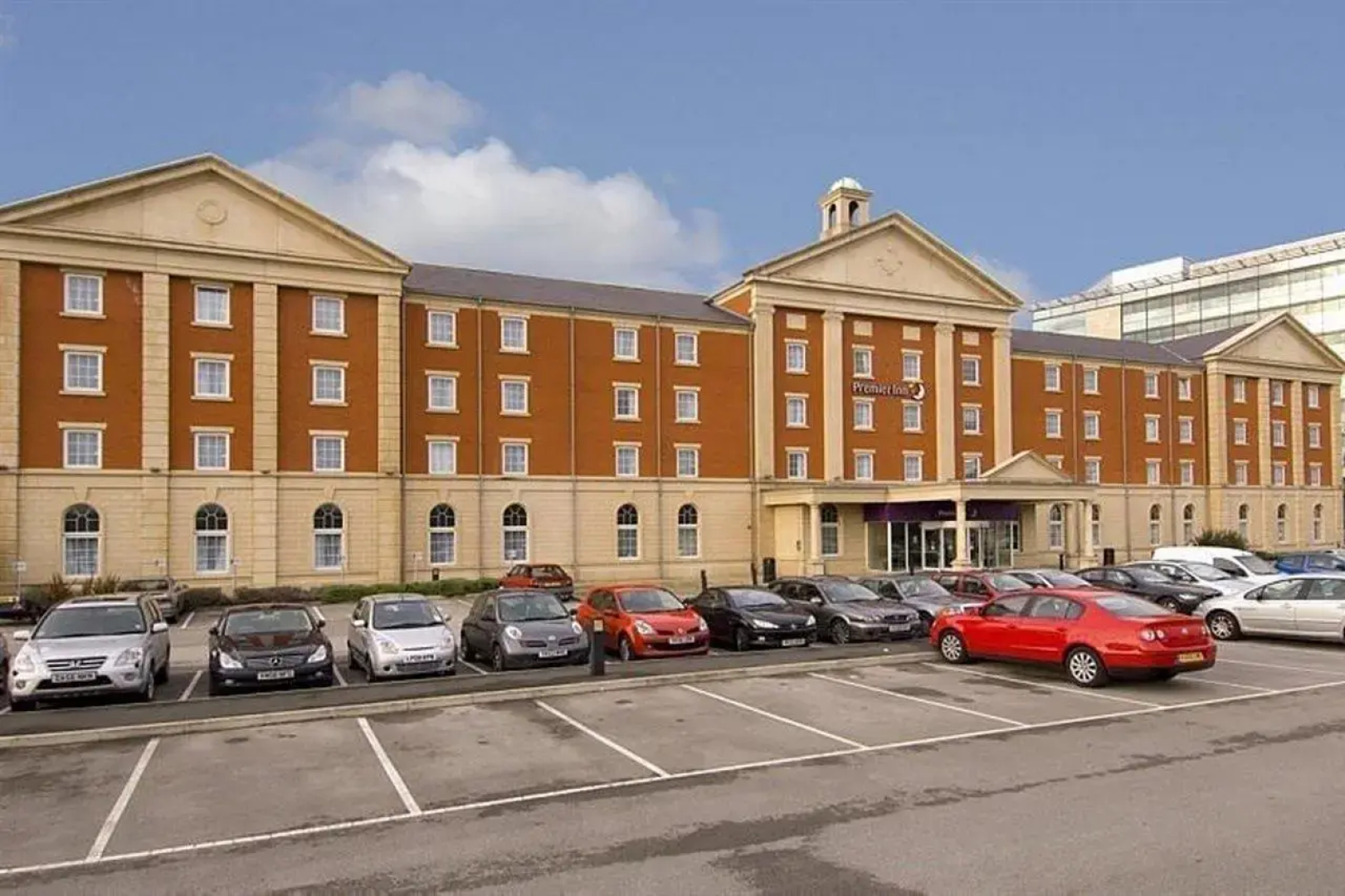 Premier Inn Manchester Trafford Centre West