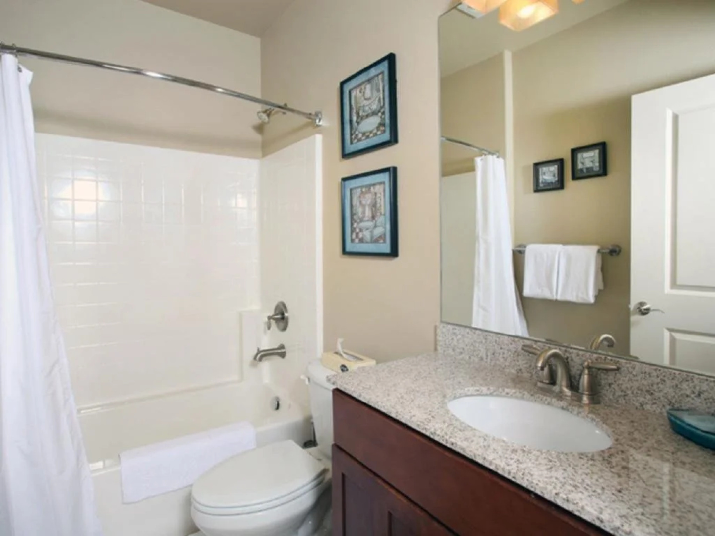 Bridgeport Condo #210