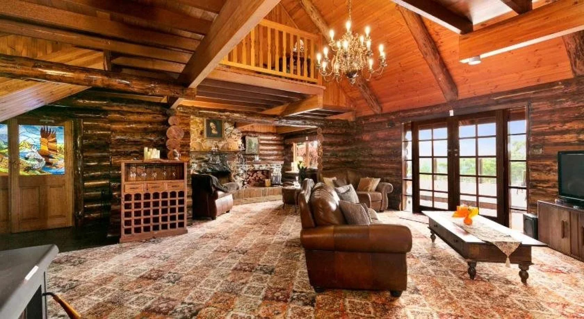 Eagles Nest Luxury Mountain Retreat