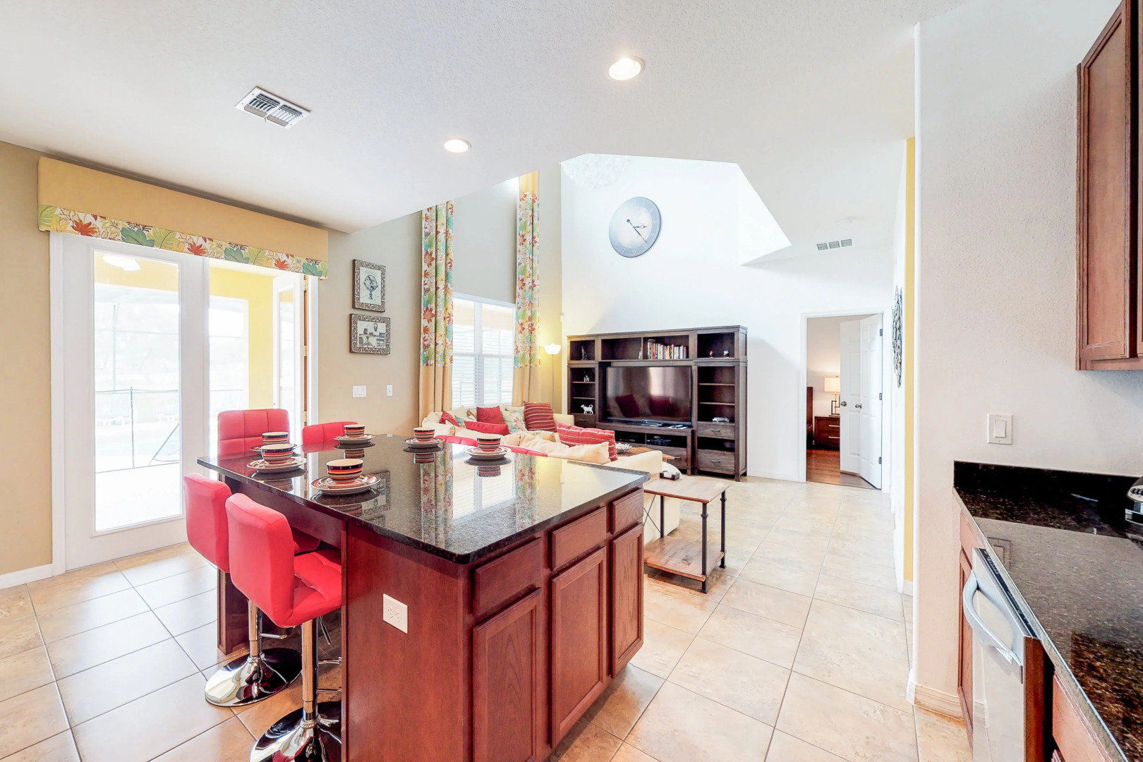 WS681OCB - 6 beds pool & spa luxurious home - Gate